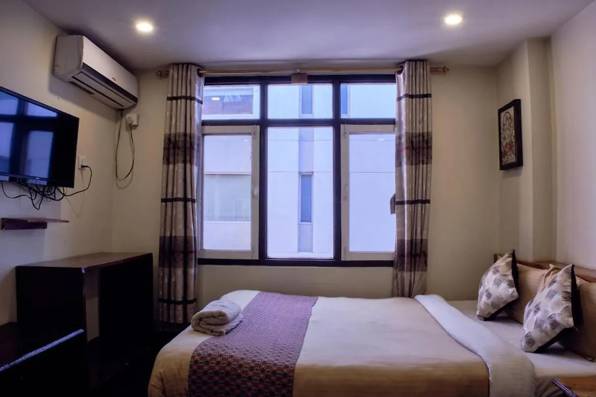 Hotel Shree Tara Κατμαντού 2*,