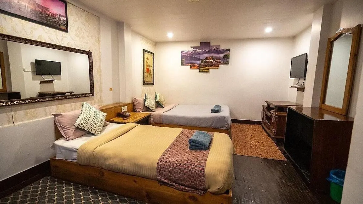 Hotel Shree Tara Κατμαντού 2*,